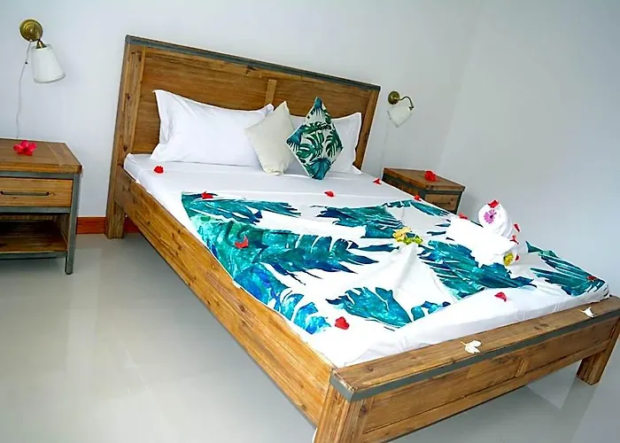 La Therese Hotell 3*